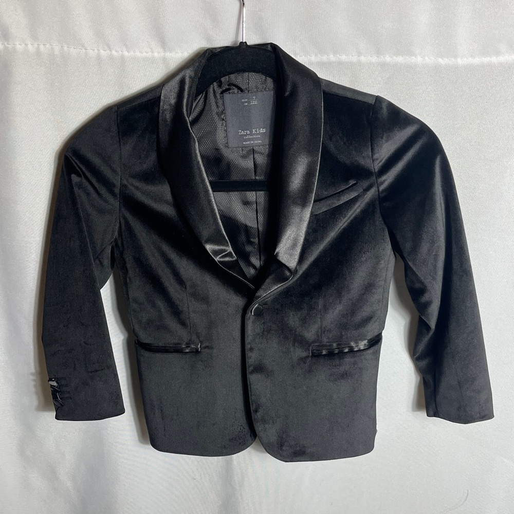 Zara Kids Black Velvet Tuxedo Blazer Jacket Size 7 Formal Dressy